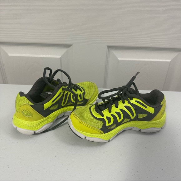 Kids Under Armour shoe Rubber - Picture 4 of 7